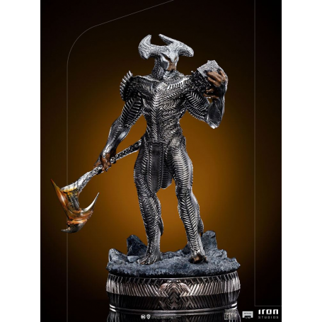 Zack Snyder's Justice League Estatua 1/10 Art Scale Steppenwolf 29 cm