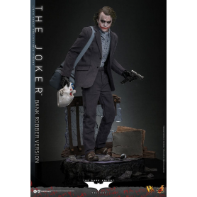 359€ El Caballero oscuro Figura DX 1/6 The Joker (Bank Robber Version) 30 cm