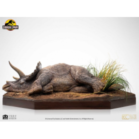 2899€ Parque Jurásico Maquette 1/8 Sick Triceratops 96 cm