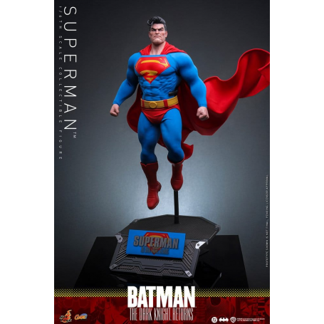 339€ Batman: The Dark Knight Returns Figura Comic Masterpiece 1/6 Superman 34 cm