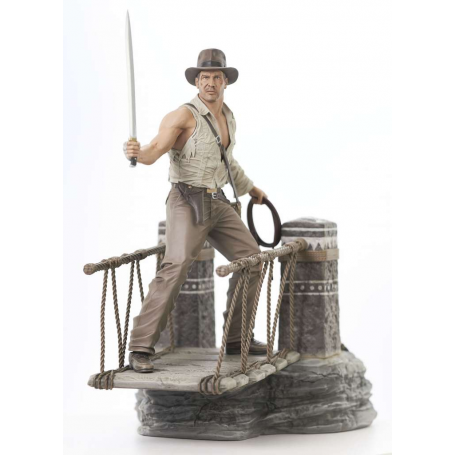 Indiana jones temple gallery bridge pvc statue 25 cm