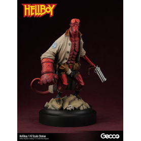 499€ Hellboy Figura PVC 1/6 34 cm